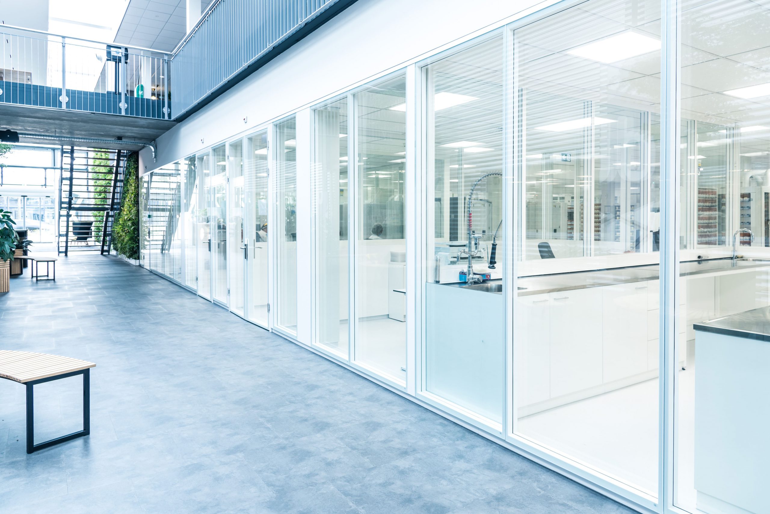Partition walls for Cleanroom.